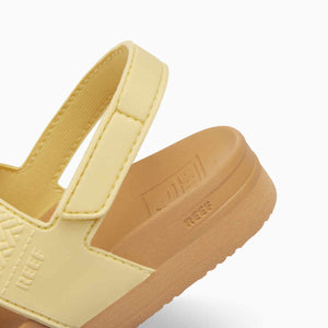 Little Water Vista Pale Banana סנדלי תינוקות