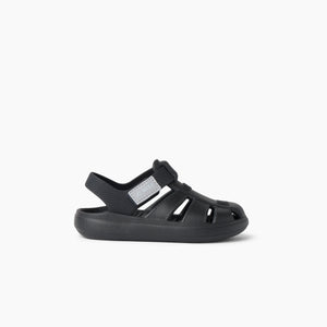 Totally Beachin Black Grey סנדלי תינוקות