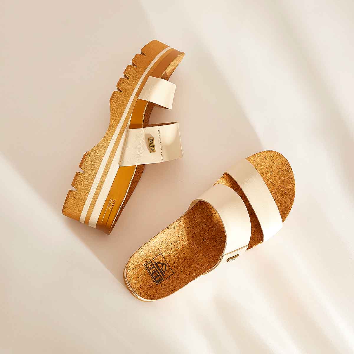 Cushion Vista Higher Vintage Tan כפכפי ריף לנשים