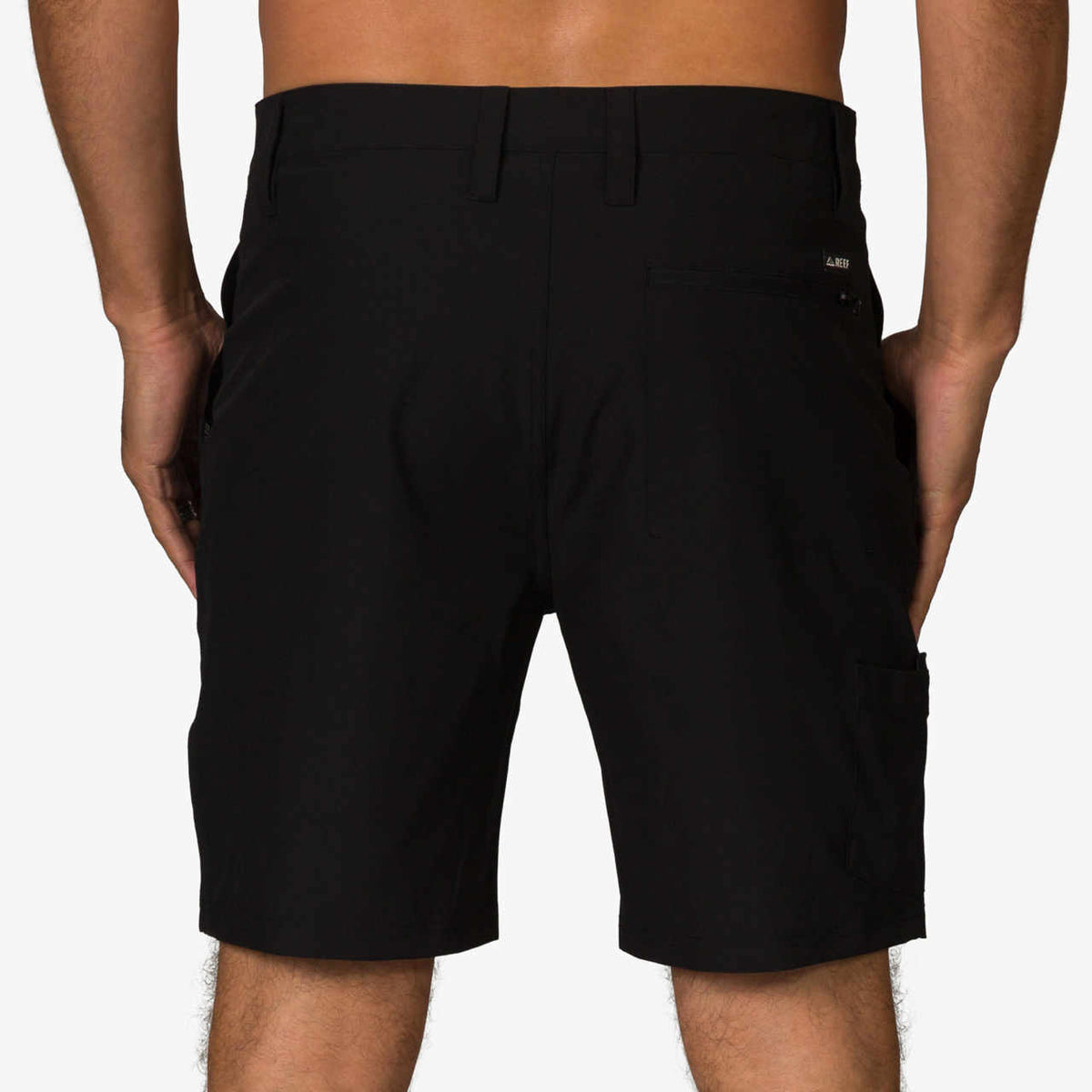 Balto Fixed Waist Hybrid Short Caviar מכנסי גברים