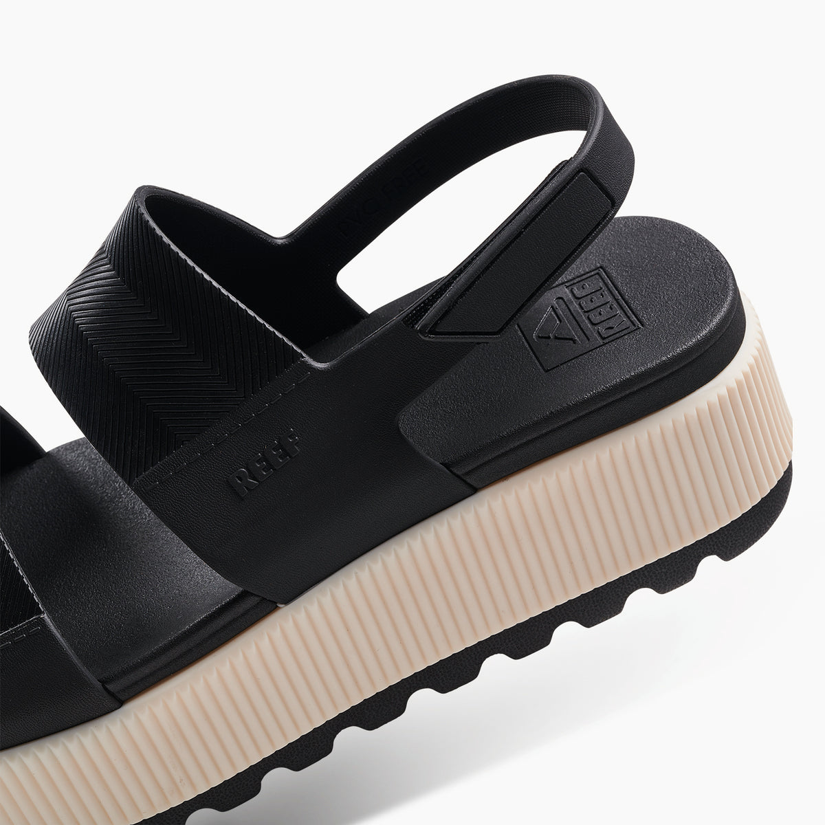 Water Vista Higher Black Vintage סנדלי נשים