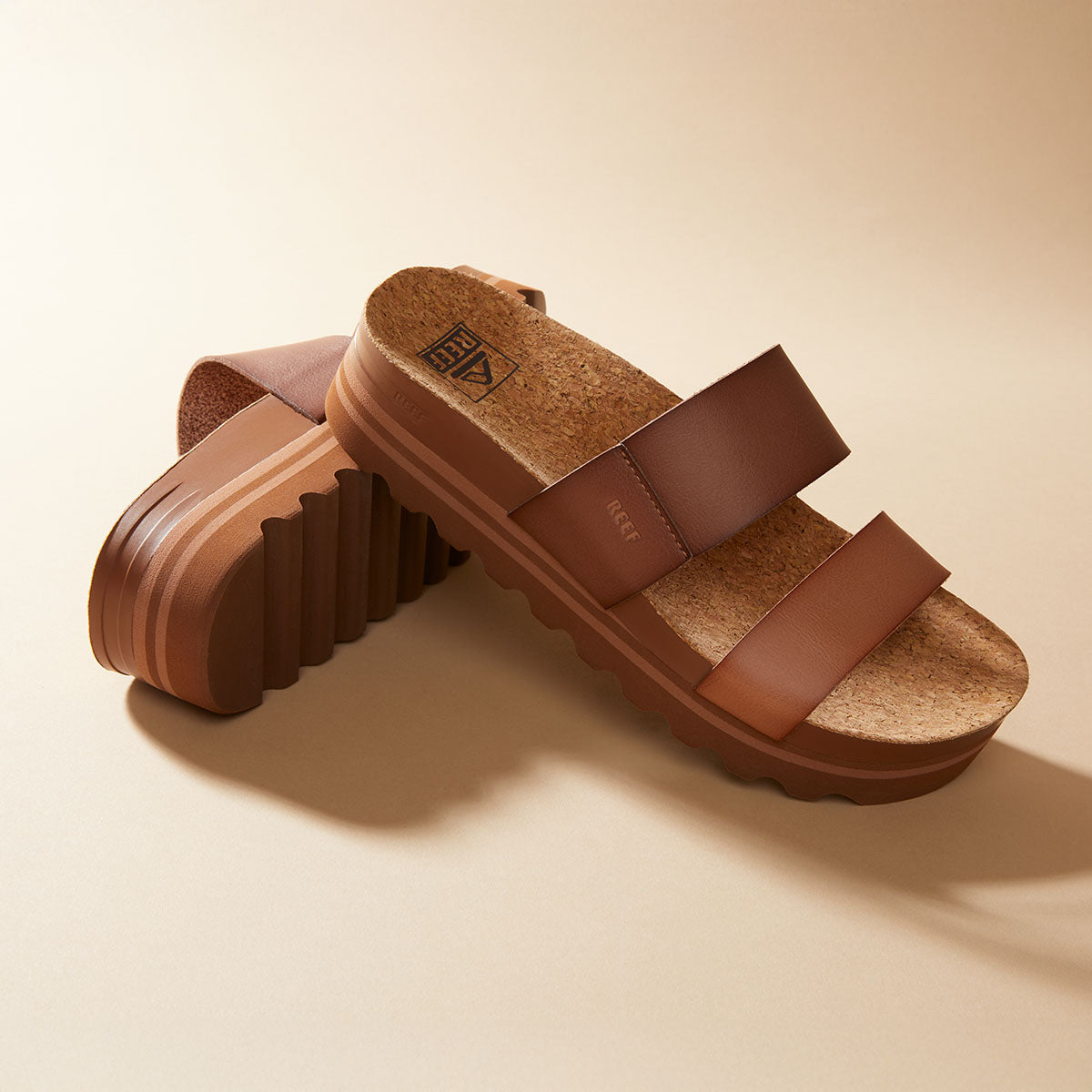 Reef Cushion Vista Hi Espresso Duo כפכפי ריף לנשים