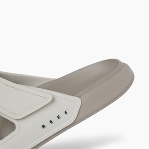 Oasis Adapt Grey Forest כפכפי ריף לגברים